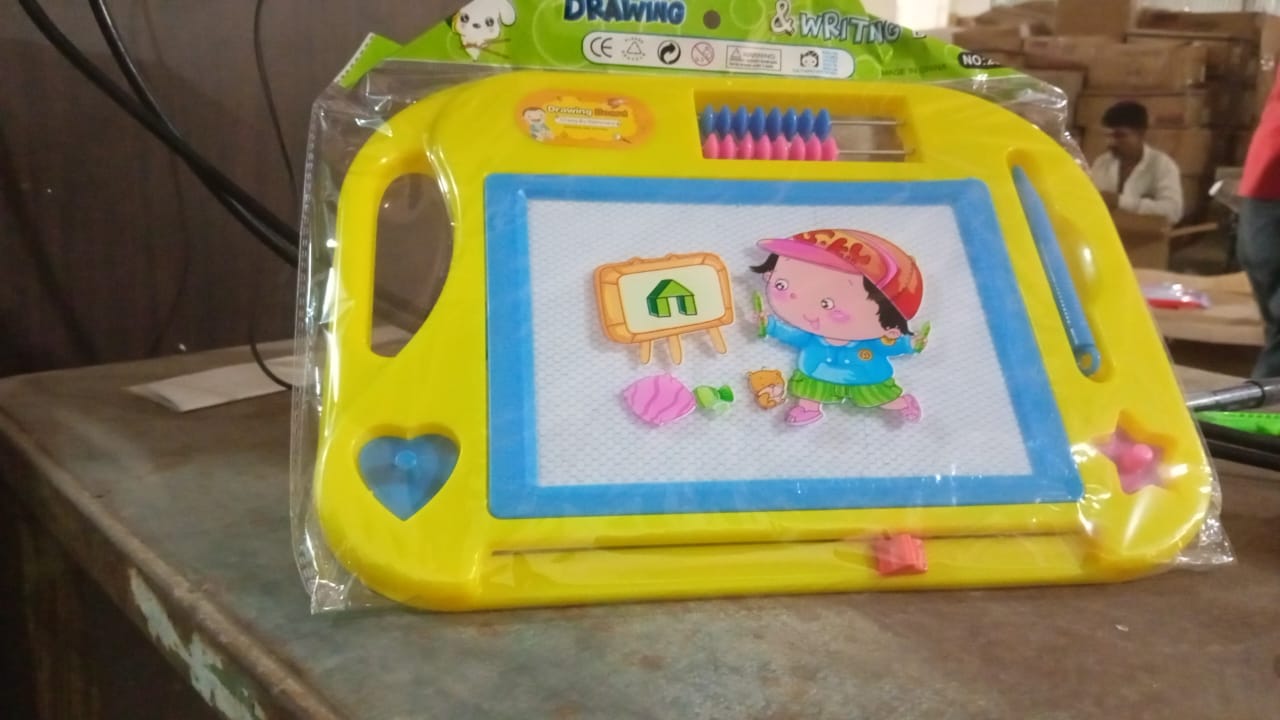 Magic Sketch Slate Board for Kids (1 Pc / 31 Ã 22 Cm)