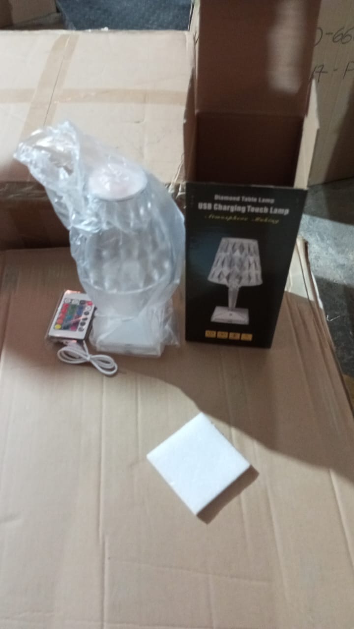Crystal Diamond LED Table Lamp with 16 Colors ? Bedroom Decor
