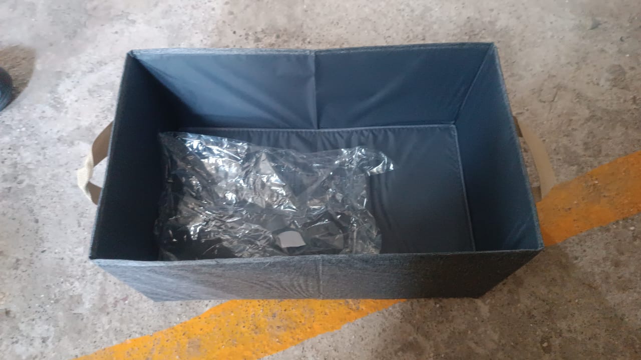 FOLDABLE CLOTH STORAGE BOX WITH HANDLES (47Ã28 CM)