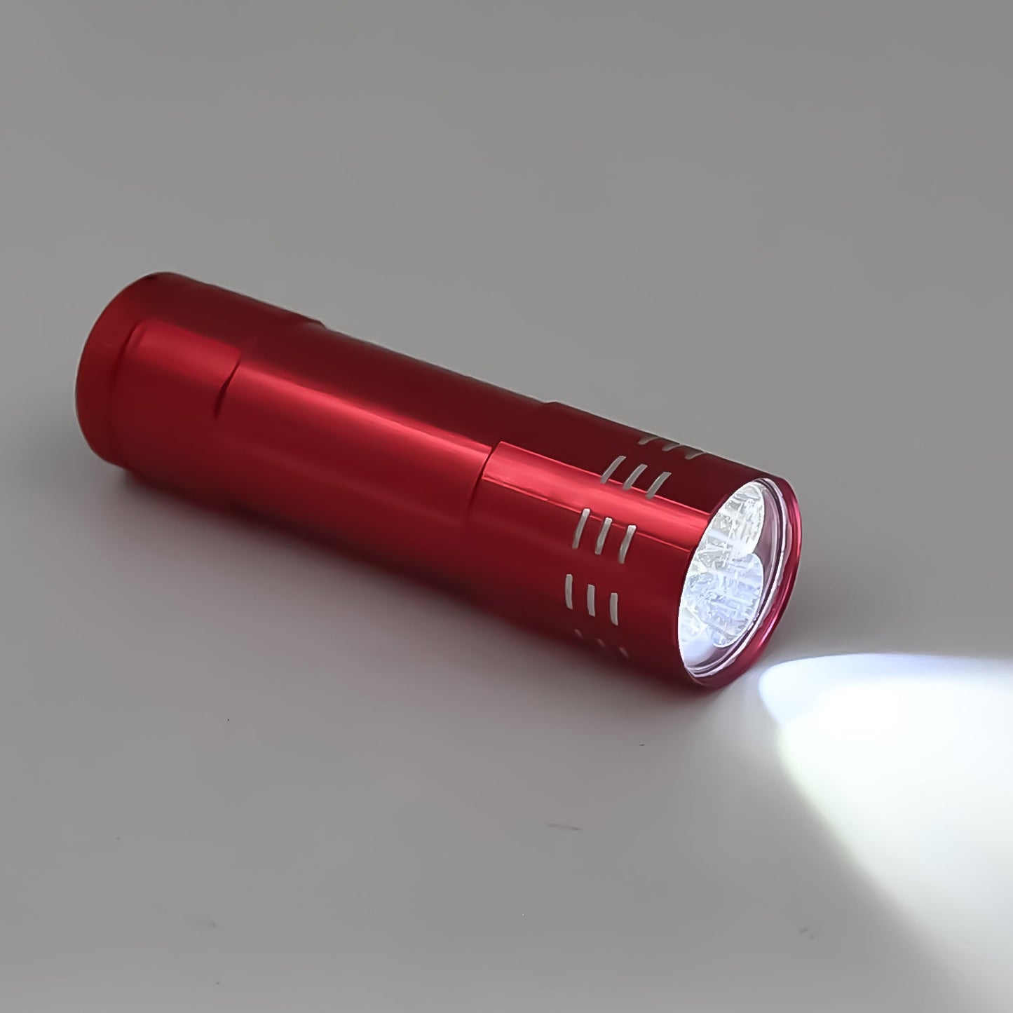PortableÂ Mini Torch, Super-Bright Mini 3 LED Bulb Pocket Torches (Battery not included / 1 pc / Mix Color )