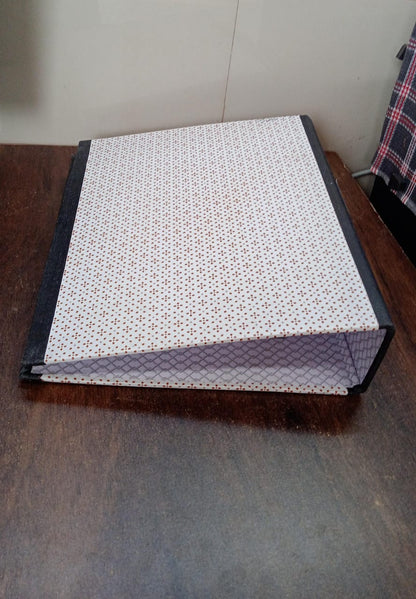Button Clip Box File Paper Holder Organizer (35Ã28 Cm / 1 Pc / MOQ :- 4 pc