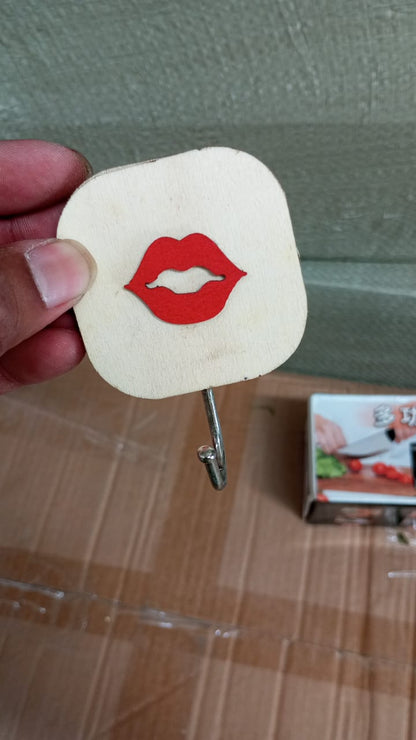 Wooden Cartoon Wall Hook ? Kids Room & Bathroom Storage Hook