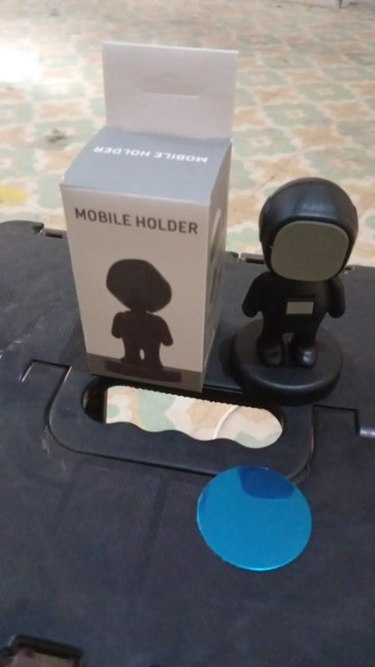 Cartoon Astronaut Magnetic Mobile Phone Holder ? 360Â° Rotating Car Mount (1 Pc)