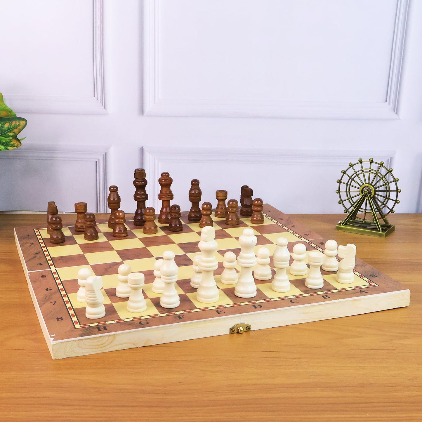 Foldable Wooden Chess Board Set (30 Ã 30 Cm / 1 Set)