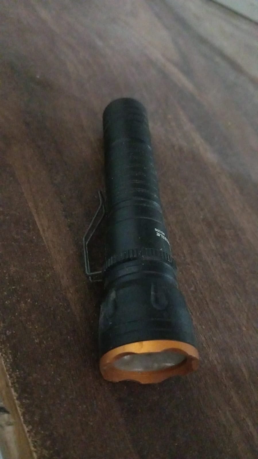 2in1 5 LED With 1 Laser Light PortableÂ Mini Torch / Flashlight LED Powerful High Lumens Pen Light with Clip, Portable Pocket Compact Torch for Emergency A Battery operated (1 Pc / Battery not included)
