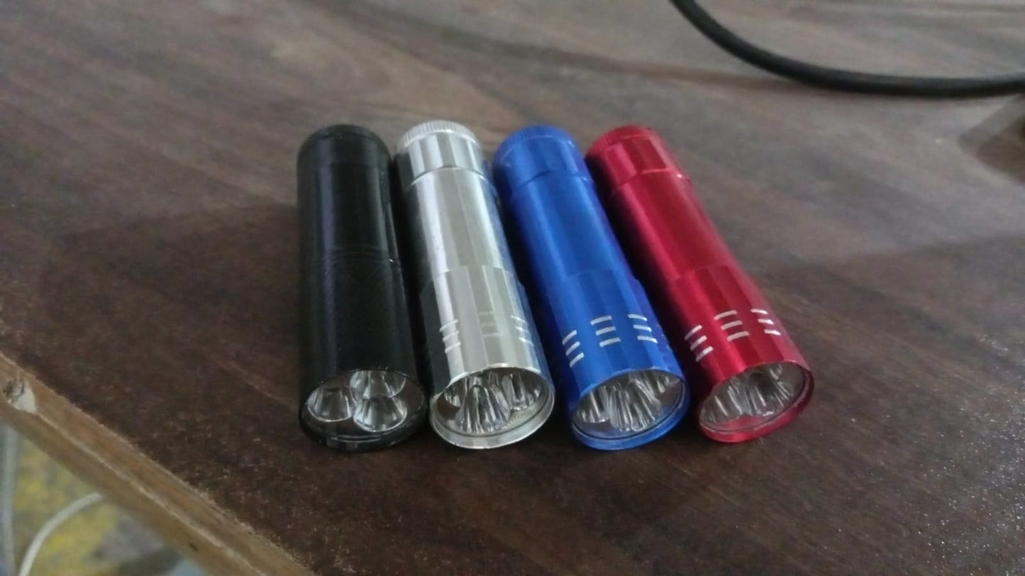 PortableÂ Mini Torch, Super-Bright Mini 3 LED Bulb Pocket Torches (Battery not included / 1 pc / Mix Color )
